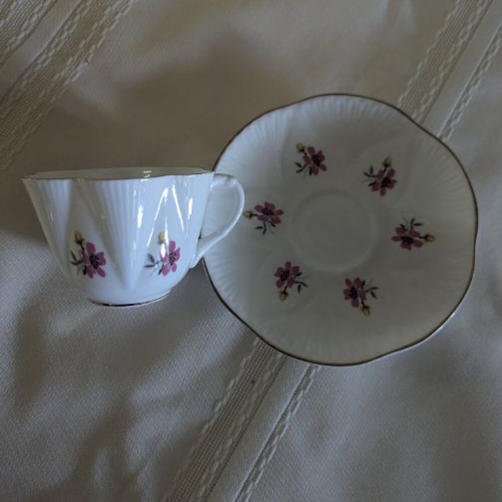 Bone China "English Castle" Teacup made in Staffordshire, England
